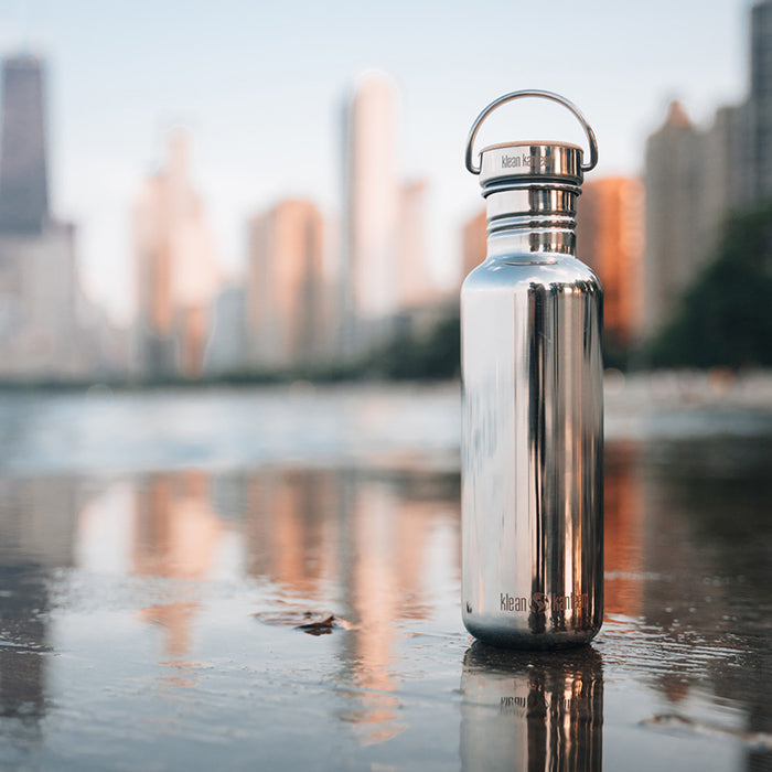 27oz-reflect-with-bamboo-cap-y3 K27SSLRF-MS-BAMBOO_reflecttion_bottle_lifestyle.jpg