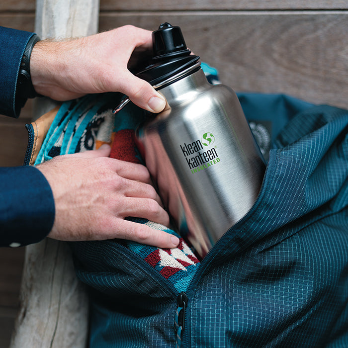 tkwide-chug-cap-q9 K64TKWSSL-BS-Chug-Cap-Out-of-Duffle_lifestyle.jpg
